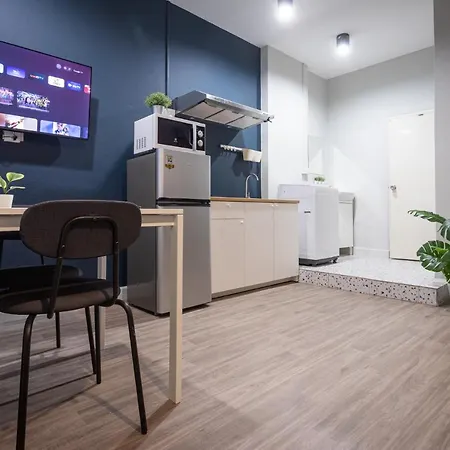 A4 Cosy Twin Large Beds - Silom Apartment Bangkok Exterior photo